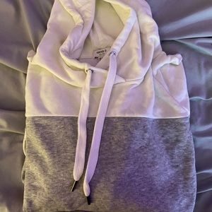 forever 21 sweatshirt